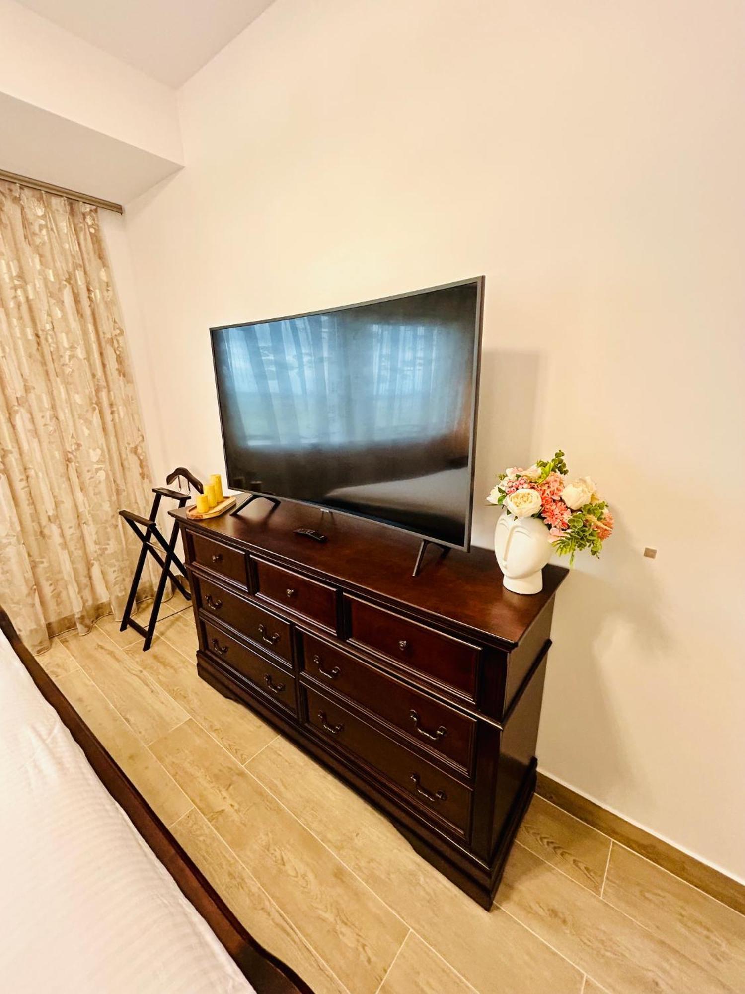 Dis Mamaia Nord Apartment Constanta Luaran gambar